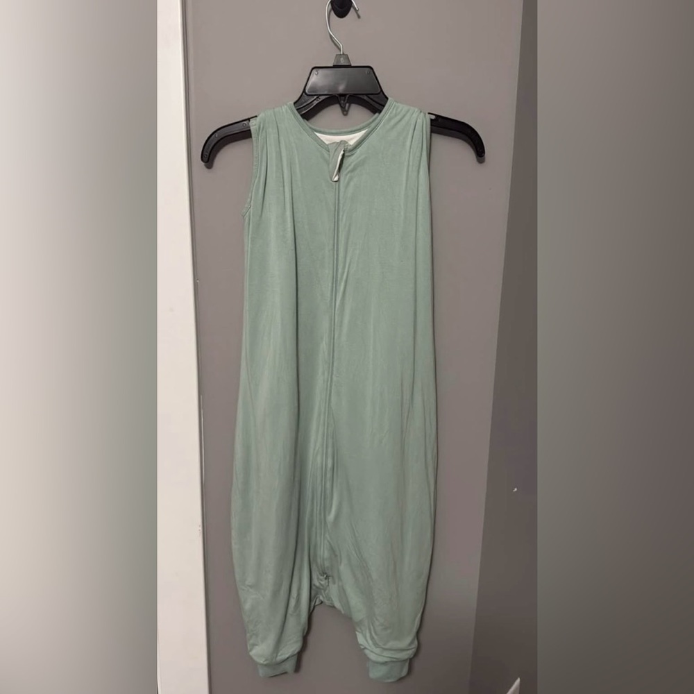 Kyte BABY Sage Green sleep sack walker size large 1tog